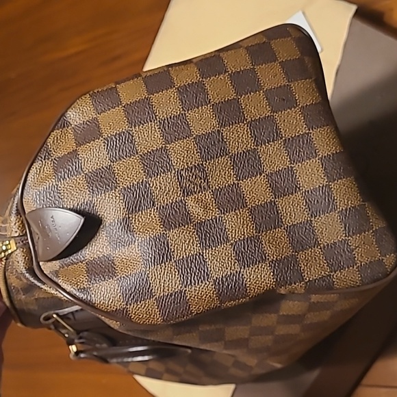 Authentic Louis Vuitton Damier Speedy 30 - Made in the USA - Picture 10 of 13